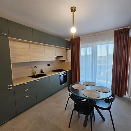 Alezzi Odyssey Mamaia Nord I - Parcare Inclusa Daire